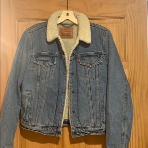 Levi’s Sherpa lined Denim Jacket
